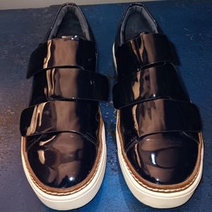 Silent D patent leather sneakers